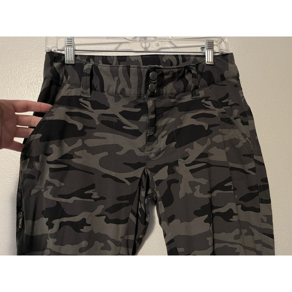 Columbia Camo Pants Womens 4 Green Hiking Utility Trail Omni-Shield Roll Tab Hem - Picture 2 of 14